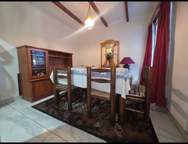 4 BEDROOM HOUSE FOR SALE IN BRACKENHURST